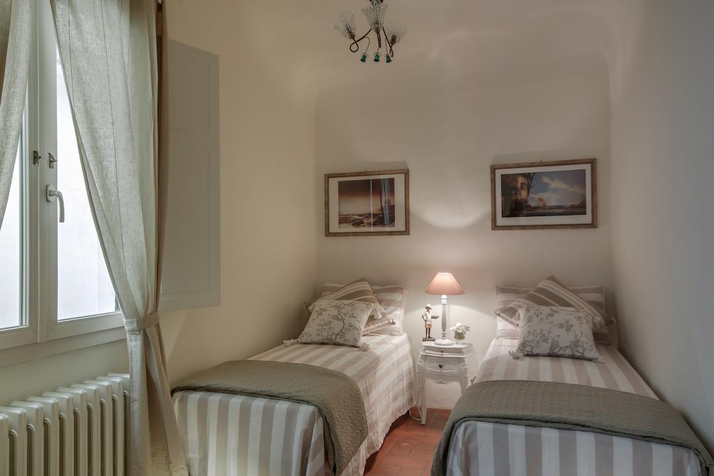 Apartments Florence- Santa Maria Novella Номер фото